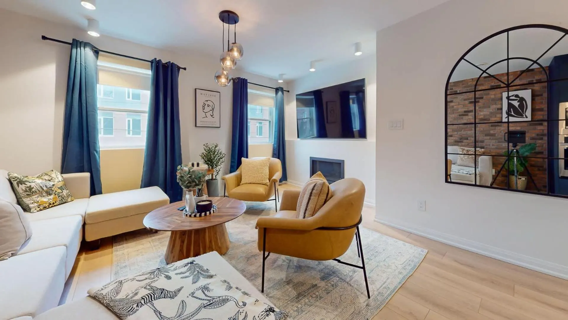 טורונטו Casa Hotel Elegant 2Br Suite In Leslieville 0*,